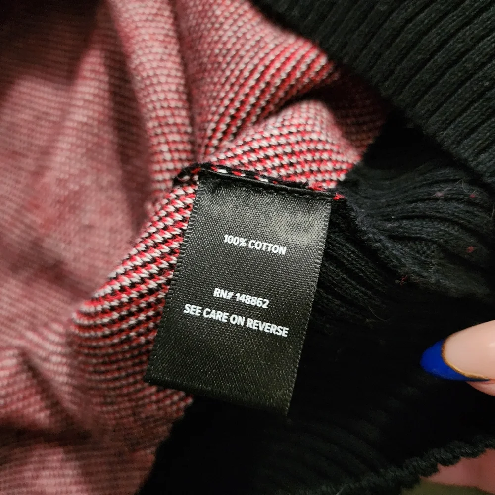 Torrid Black Sweater with Red Floral Pattern - Picture 4 of 6